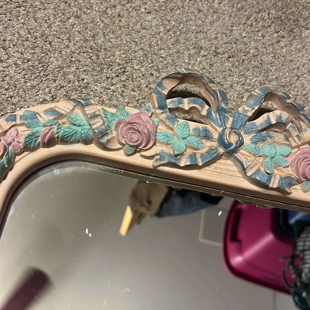 Decorative mirror